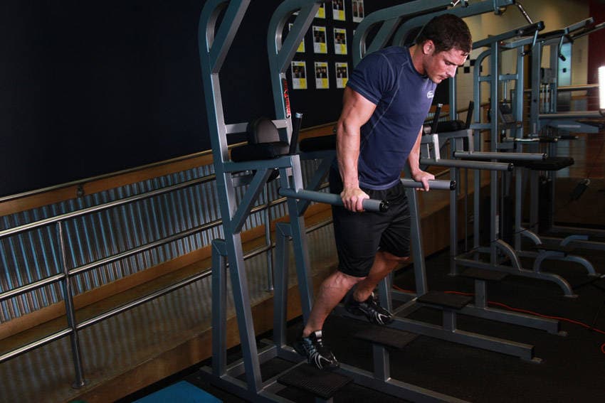 Dips - Chest Version — starting position