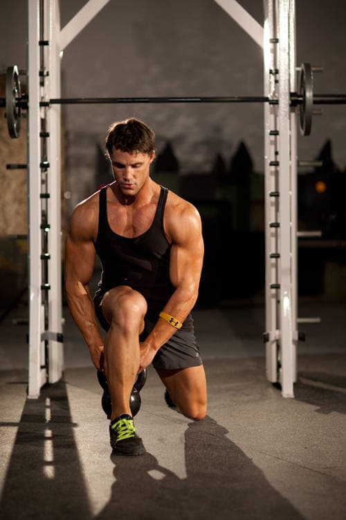 Lunge Pass Through — end position
