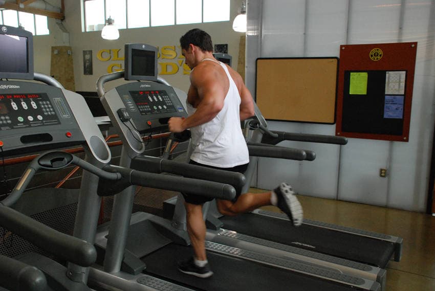 Running, Treadmill — end position