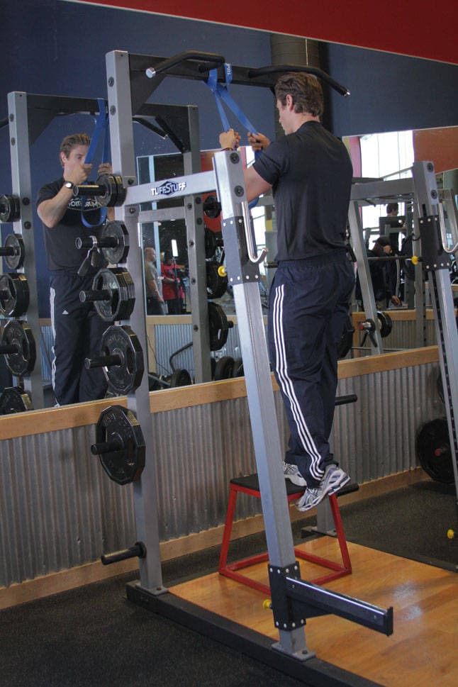 Single-Leg High Box Squat — starting position