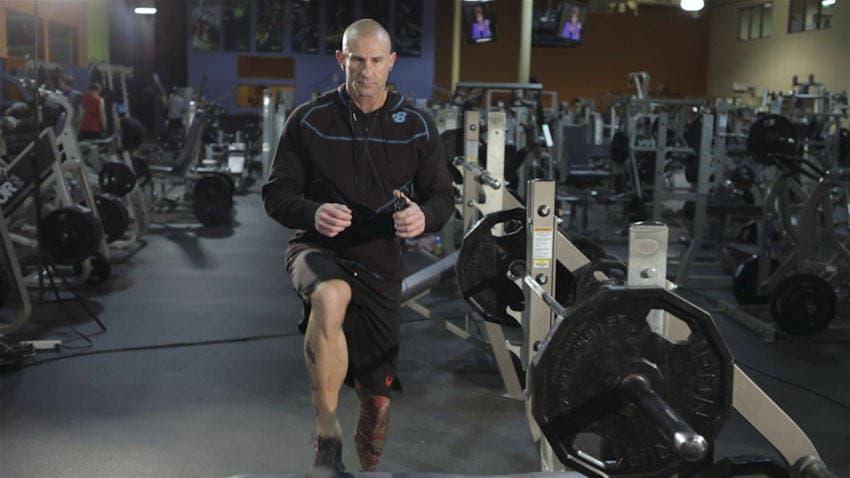 Step-up with Knee Raise — starting position