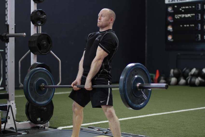 Sumo Deadlift — end position