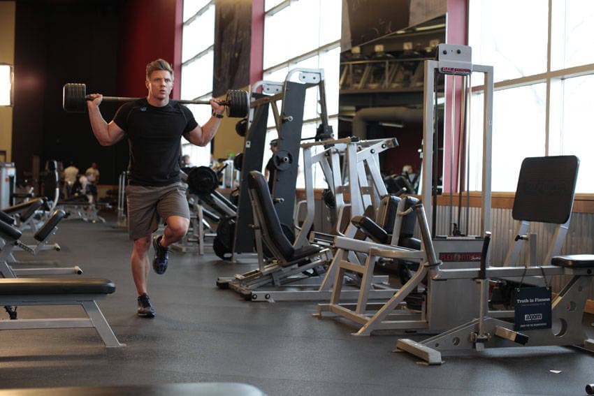 Barbell Walking Lunge — starting position