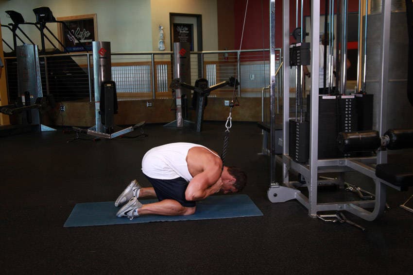Cable Crunch — end position