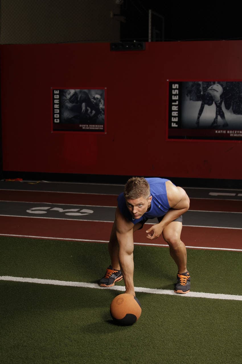 Chest Push from 3 point stance — starting position