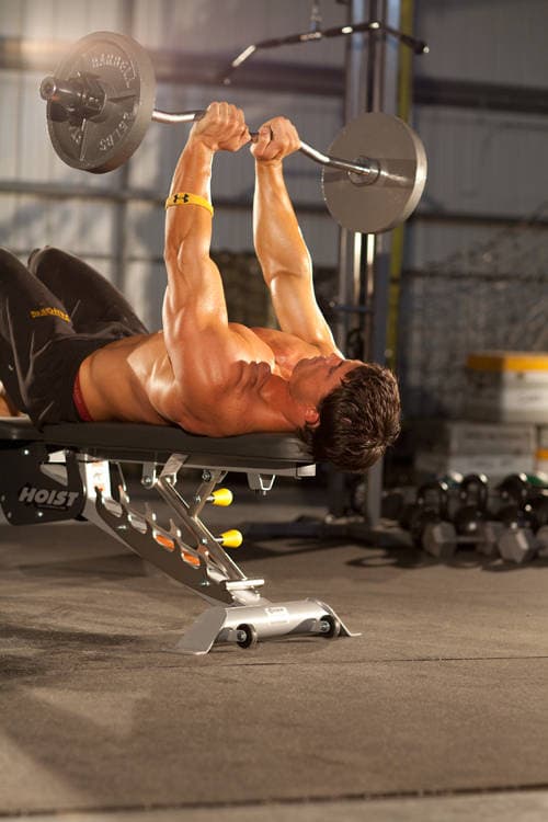 Close-Grip EZ-Bar Press — starting position