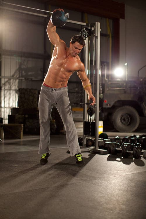 One-Arm Medicine Ball Slam — starting position