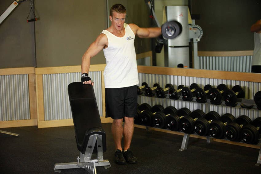 One-Arm Side Laterals — end position