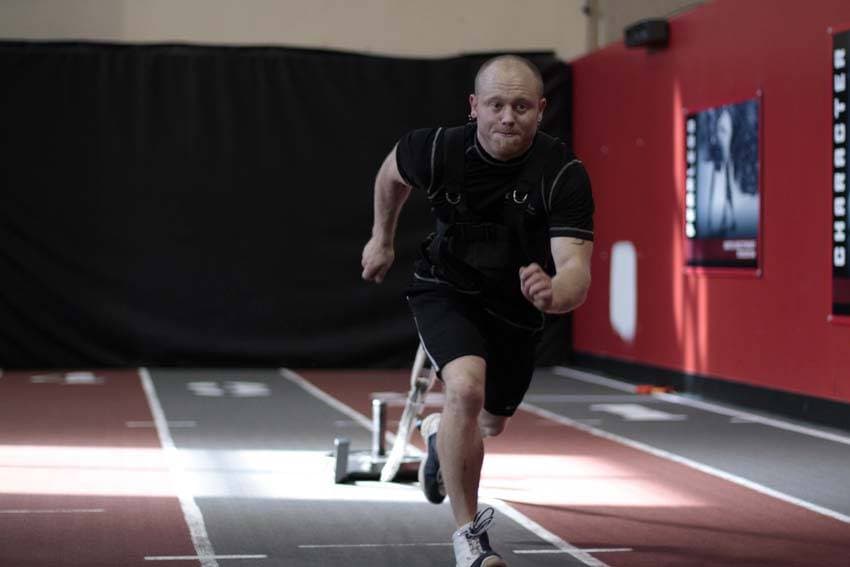 Sled Drag - Harness — end position