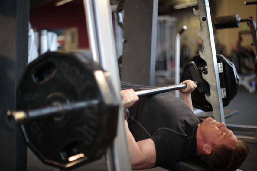 Smith Machine Decline Press — starting position