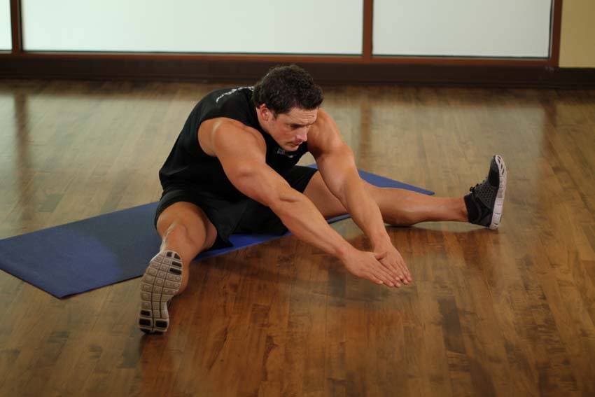 The Straddle — starting position