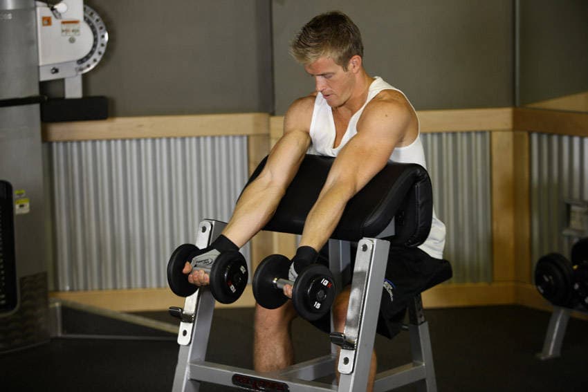 Zottman Preacher Curl — starting position